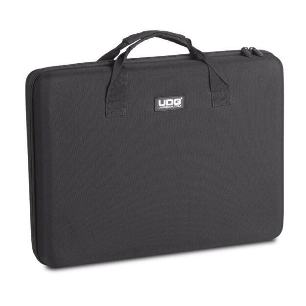 UDG Creator Controller Hardcase Medium Black MK2 U8301BL