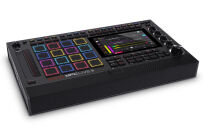 AKAI MPC LIVE 3 - 4