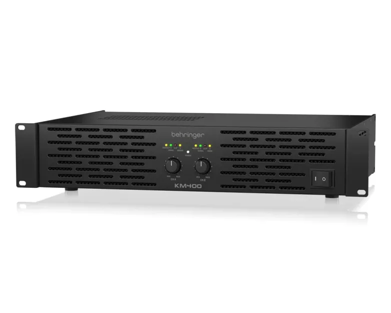 Behringer KM400 - wzmaczniacz mocy