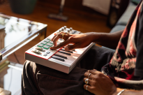 AKAI MPK MINI 4 Gray - klawiatura sterująca MIDI USB - 4