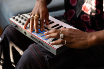 AKAI MPK MINI 4 Gray - klawiatura sterująca MIDI USB - 6